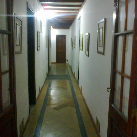 Hotel Plaza Tres Arroyos partido Kültér fotó